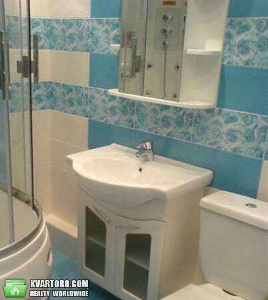 Rent out 2-room apartment. Киев, Василевской — photo 4