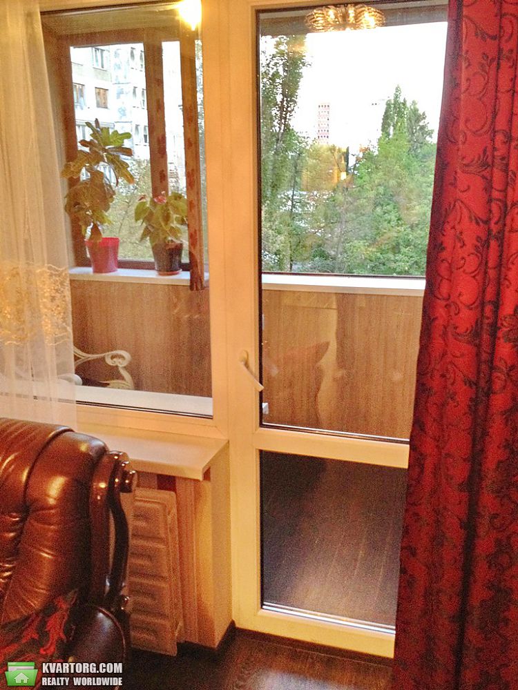 Sell 3-room apartment. Киев,  Озерная — photo 9