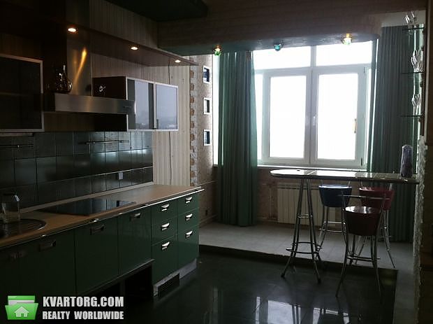 Rent out 3-room apartment. Днепропетровск, Пушкина  пр-т — photo 1