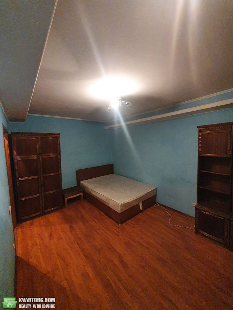 Rent out 1-room apartment. Киев, Донця — photo 3