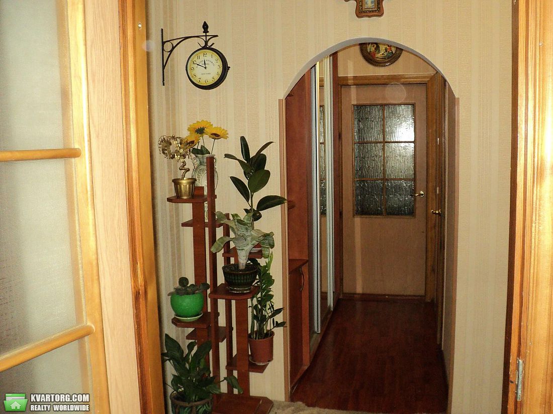 Sell 1-room apartment. Киев,  Эрнста — photo 3