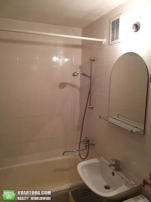 Sell 3-room apartment. Киев,  Прилужная — photo 4