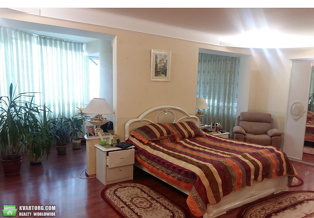Sell 5-room apartment. Киев,  Героев Сталинграда пр — photo 1