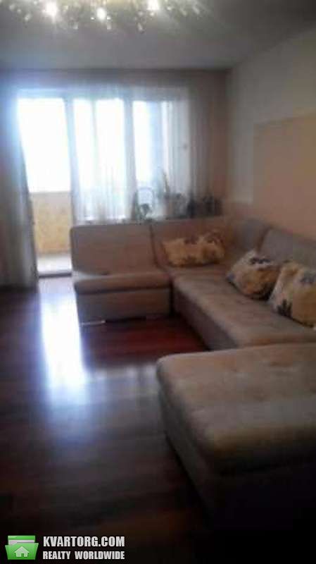Rent out 3-room apartment. Киев,  Лебедева-Кумача — photo 1
