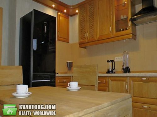 Rent out 2-room apartment. Киев, Леси Украинки бул — photo 1