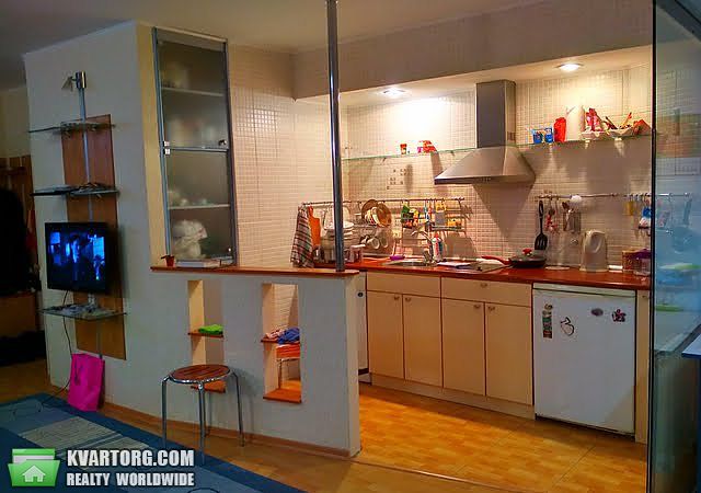Sell 1-room apartment. Киев,  Русановский бул — photo 2