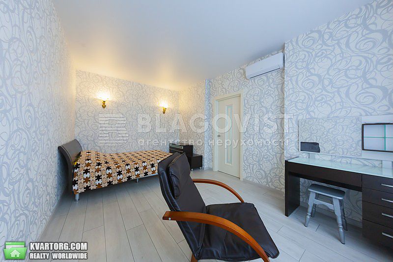 Rent out 1-room apartment. Киев,  Крушельницкой — photo 6