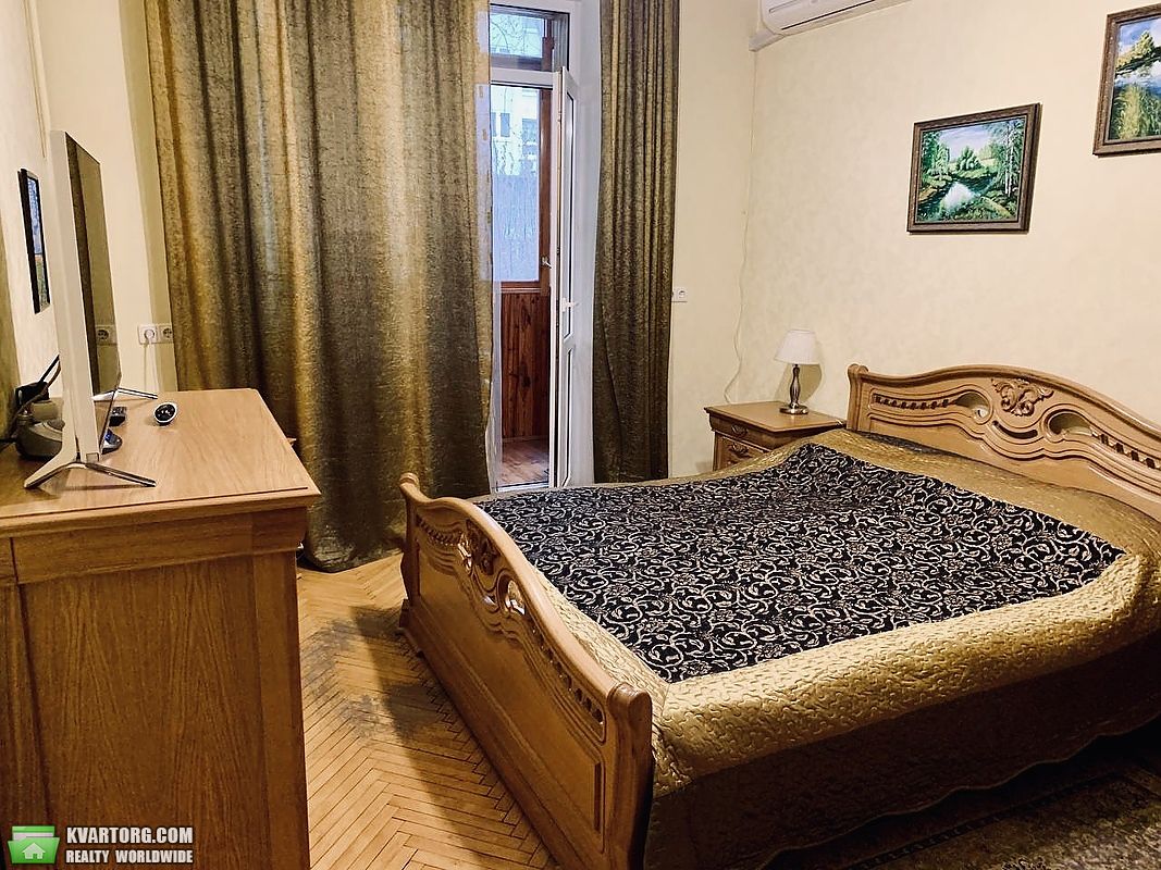 Sell 2-room apartment. Киев,  Лабораторная — photo 3