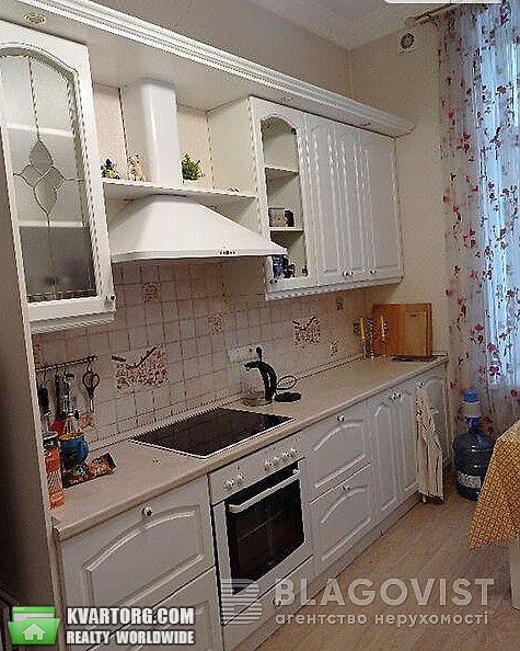 Sell 2-room apartment. Киев,  Тарасовская — photo 4