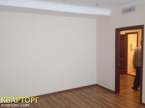 Rent out office. Киев, Площадь Льва Толстого — photo 1