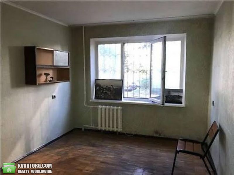 Sell 2-room apartment. Киев,  Днепровская наб — photo 3