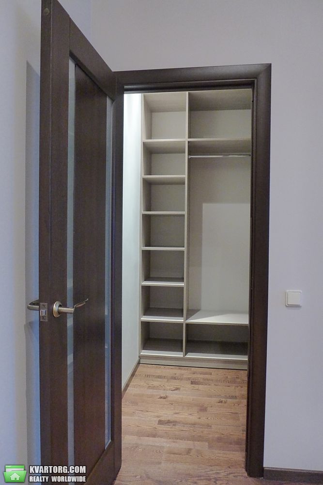 Rent out 2-room apartment. Киев,  Городецкого — photo 5
