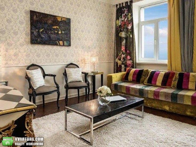 Rent out 2-room apartment. Киев,  Пирогова — photo 1