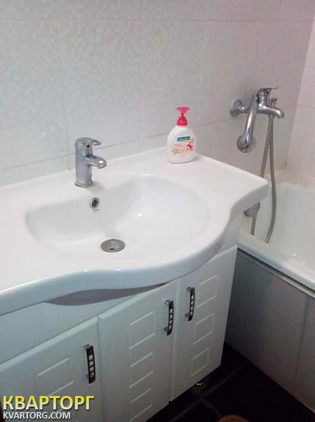 Sell 2-room apartment. Киев,  Милославская — photo 5