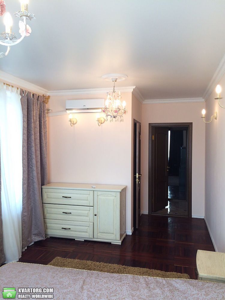Rent out 3-room apartment. Киев,  Глушкова пр — photo 6