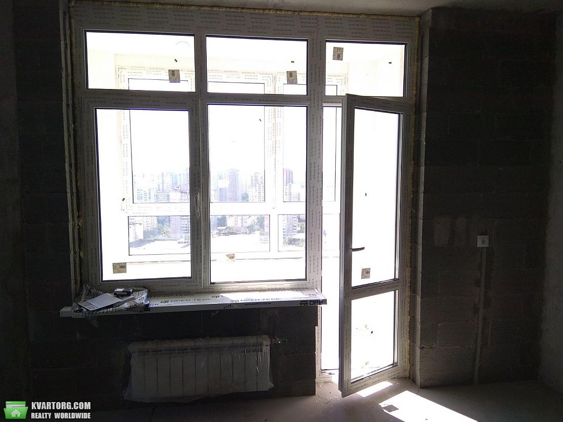 Sell 1-room apartment. Киев,  Драгоманова — photo 2