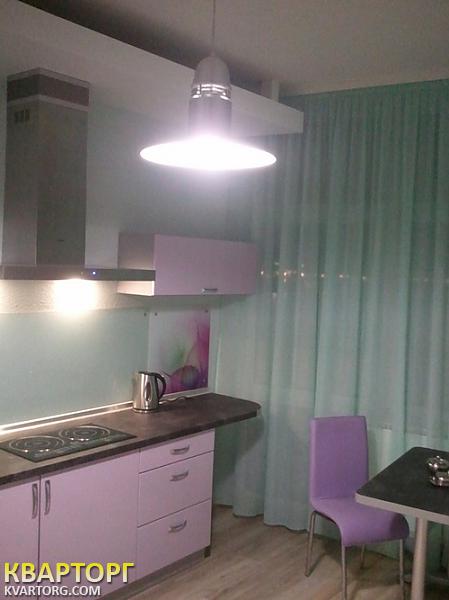 Rent out 1-room apartment. Киев, Героев Сталинграда пр — photo 3