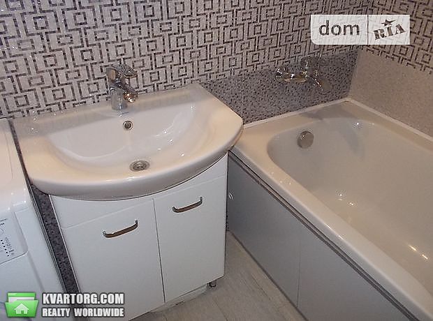 Rent out 1-room apartment. Киев, Сикорского — photo 8