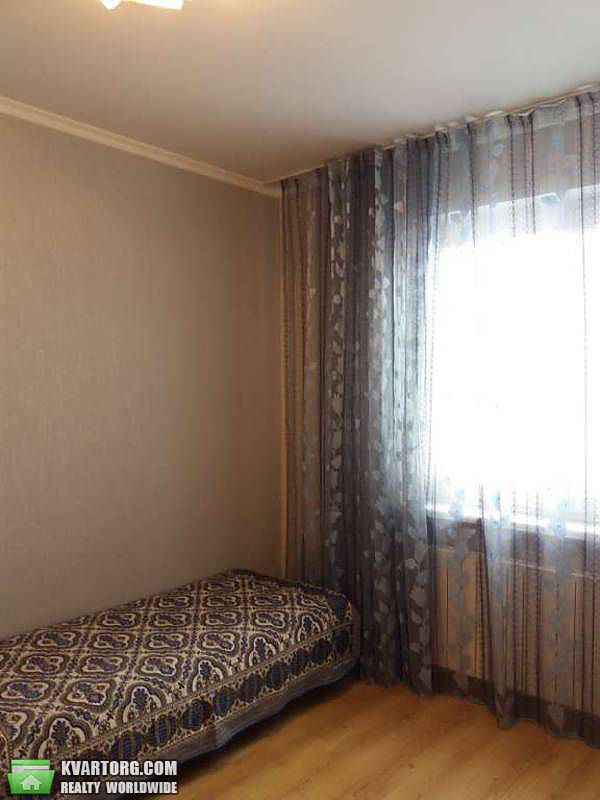 Sell 3-room apartment. Киев,  Ревуцкого — photo 5