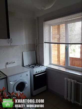 Rent out 3-room apartment. Киев, Проспект правды — photo 4