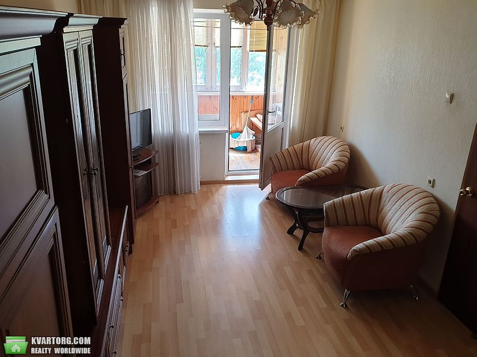 Sell 2-room apartment. Киев, оболонский проспект — photo 1
