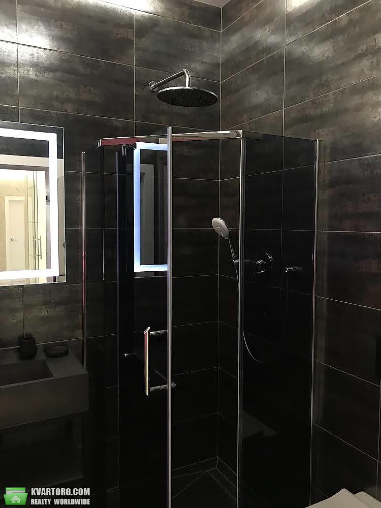 Sell 3-room apartment. Киев,  Драгомирова — photo 5