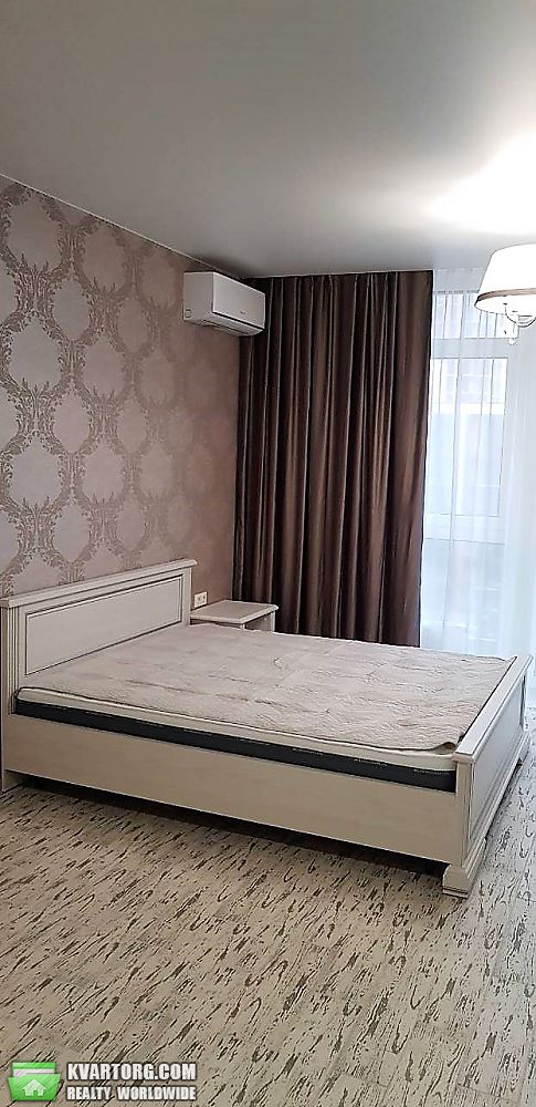 Rent out 1-room apartment. Киев, Предславенская — photo 2