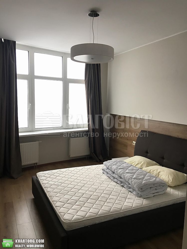 Rent out 3-room apartment. Киев, Глыбочицкая — photo 8