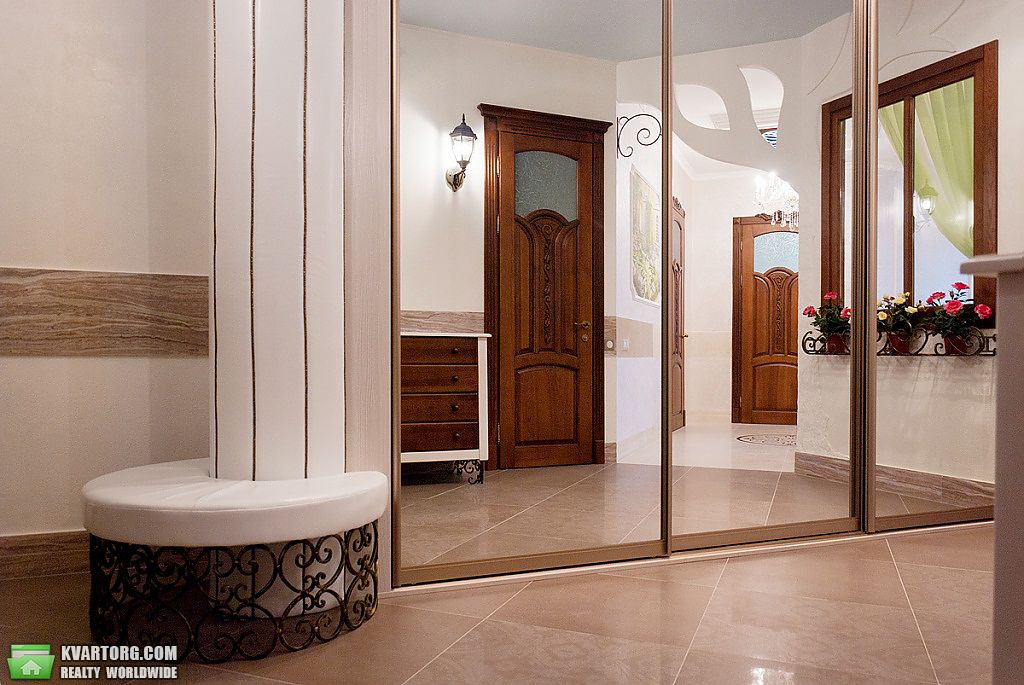 Sell 3-room apartment. Киев,  Старонаводницкая — photo 8