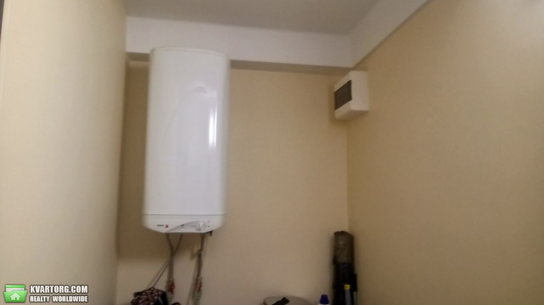 Sell 1-room apartment. Киев,  Дубровицкая — photo 5