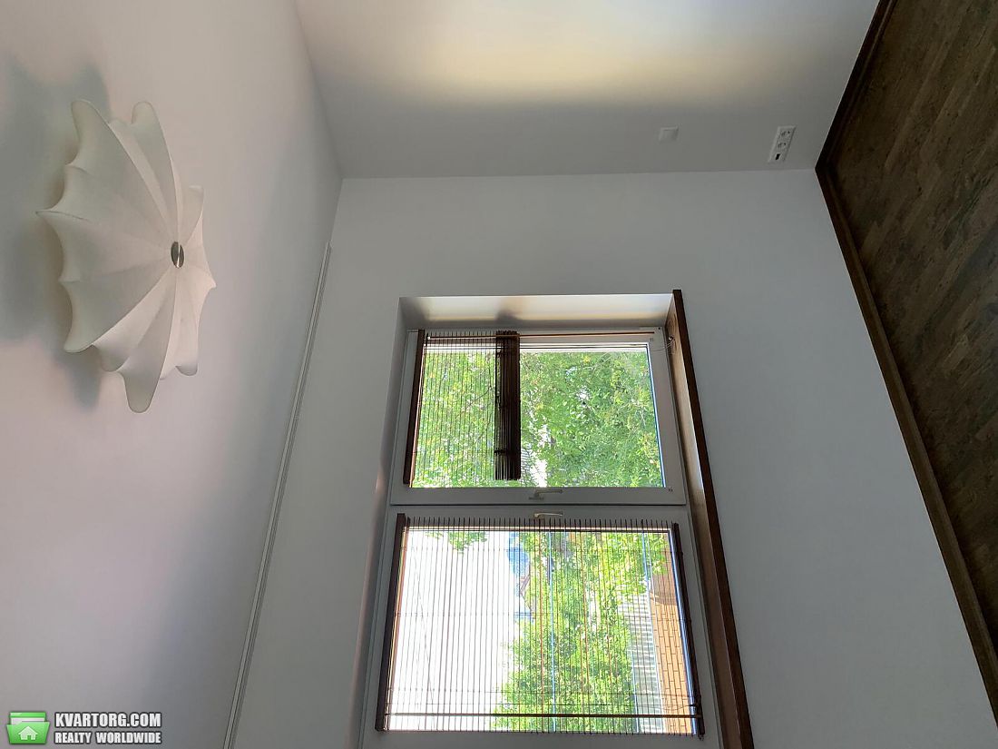 Rent out house. Киев, Локомотивная — photo 9