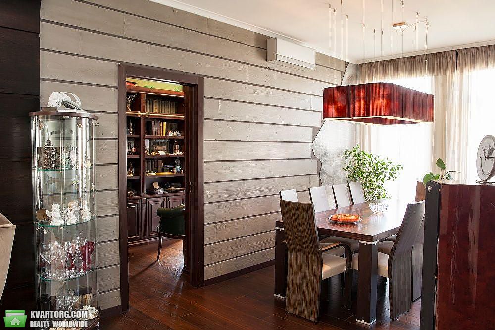 Sell 4-room apartment. Киев,  Хорива — photo 1