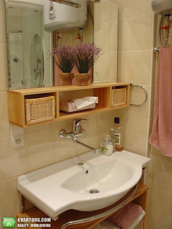 Rent out 3-room apartment. Киев,  Пушкинская — photo 4