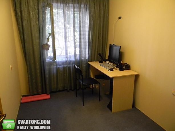 Rent out 2-room apartment. Киев, зеровых — photo 1