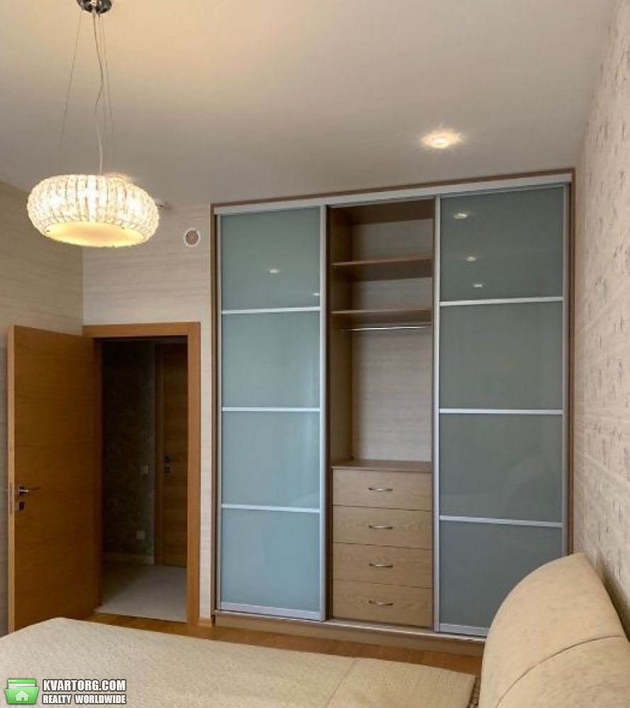 Rent out 2-room apartment. Киев,  Барбюса — photo 4