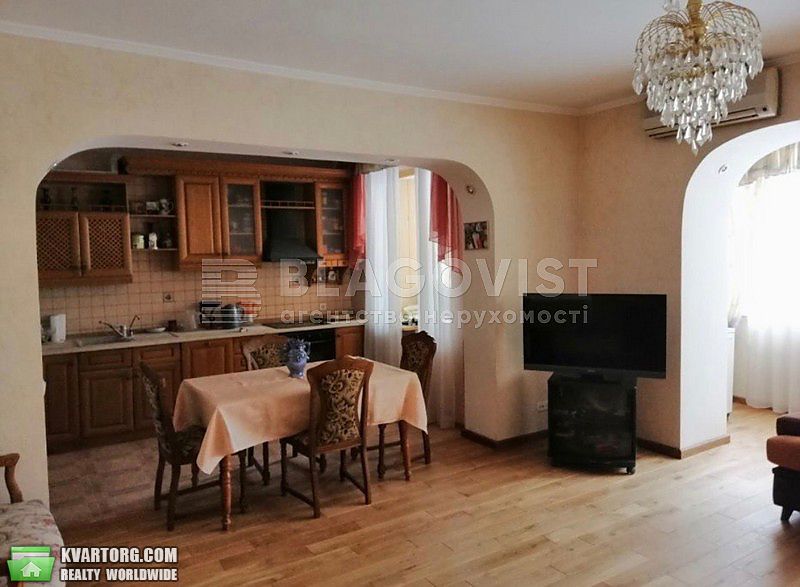 Sell 4-room apartment. Киев,  Старонаводницкая — photo 4