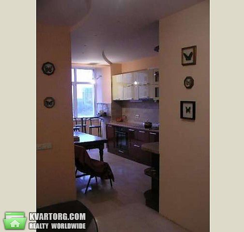 Rent out 2-room apartment. Киев,  Ломоносова — photo 1