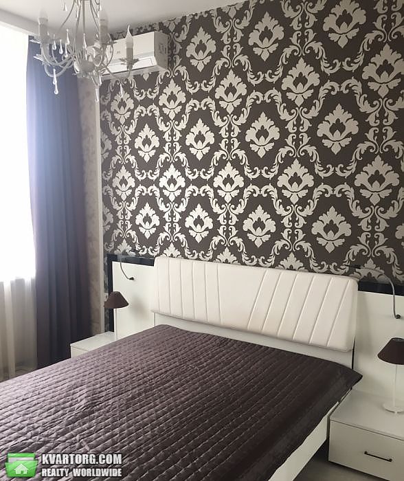 Rent out 2-room apartment. Киев,  Днепровская наб — photo 2