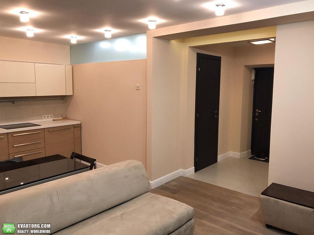 Rent out 3-room apartment. Киев, Ильенко — photo 5