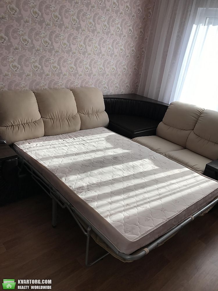Rent out 1-room apartment. Киев, Софии Русовой — photo 2