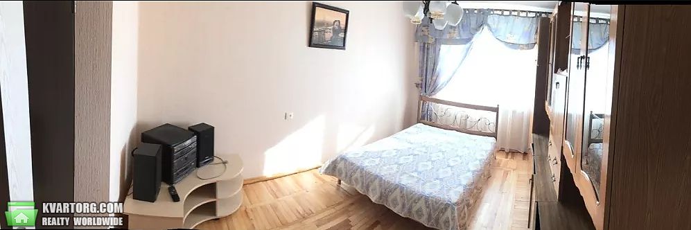 Rent out 4-room apartment. Киев,  Булаховского — photo 4