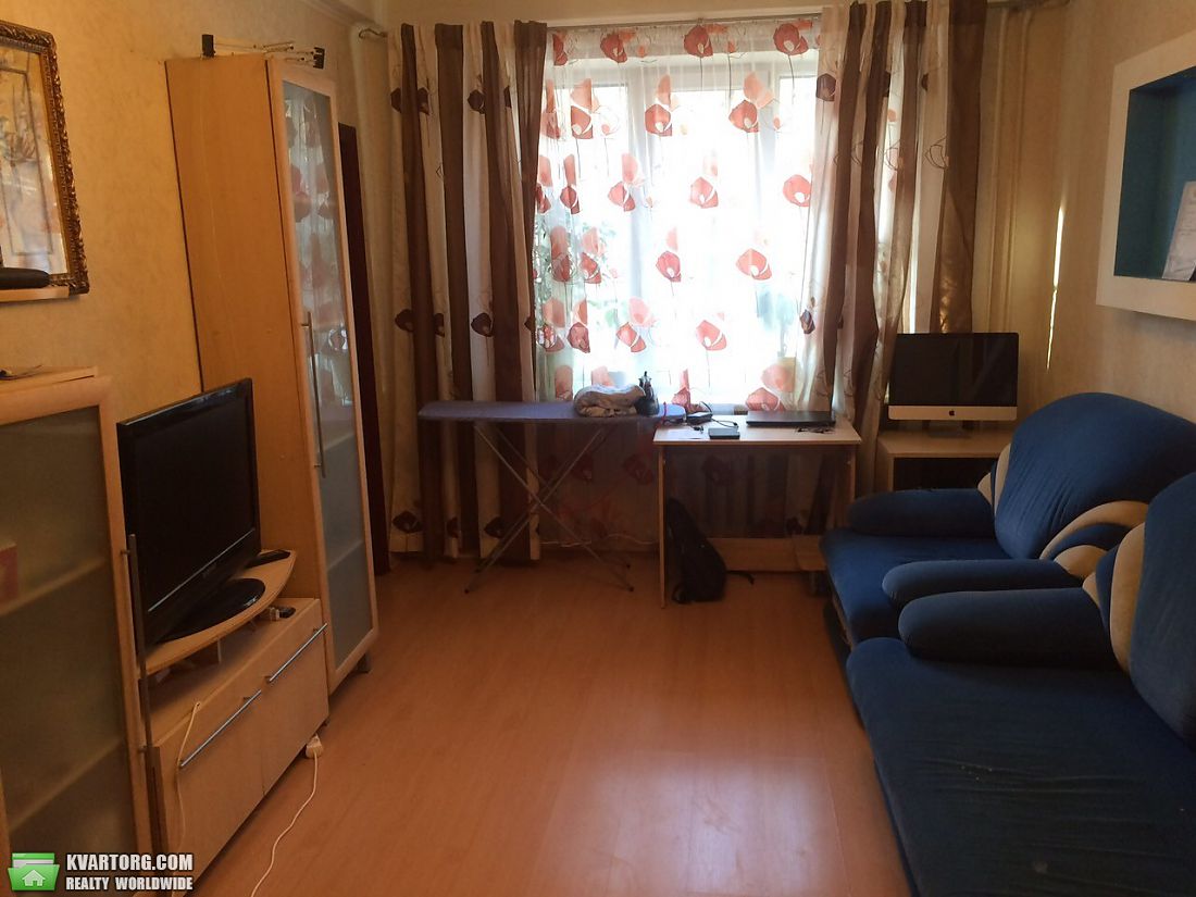 Rent out 2-room apartment. Киев,  Щусева — photo 3