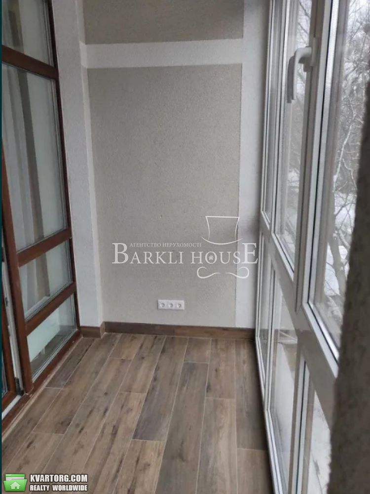 Rent out 2-room apartment. Киев,  Глубочицкая — photo 7