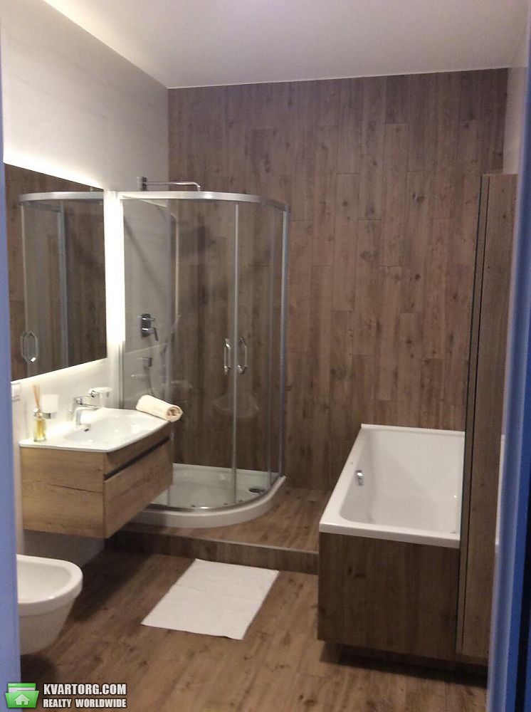 Rent out 3-room apartment. Киев, Болсуновская — photo 2