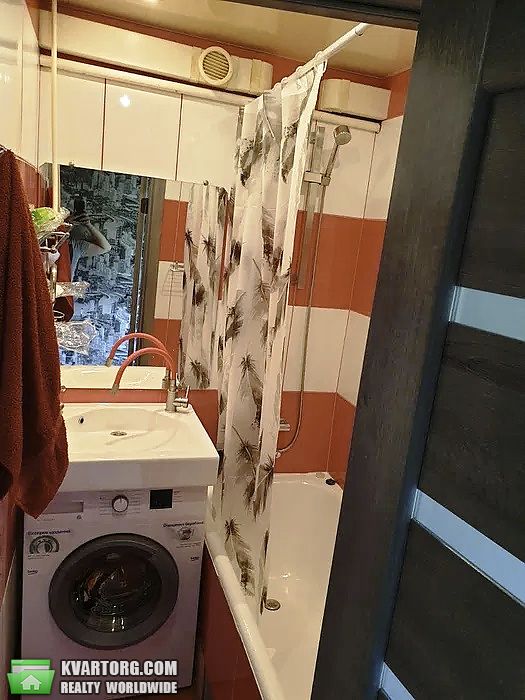 Rent out 2-room apartment. Львов, Роксоляни — photo 5