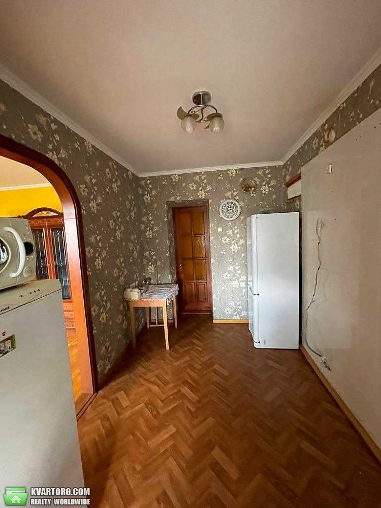 Sell 4-room apartment. Киев,  Старонаводницкая — photo 4