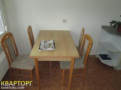 Rent out 2-room apartment. Киев,  Квитневый — photo 2
