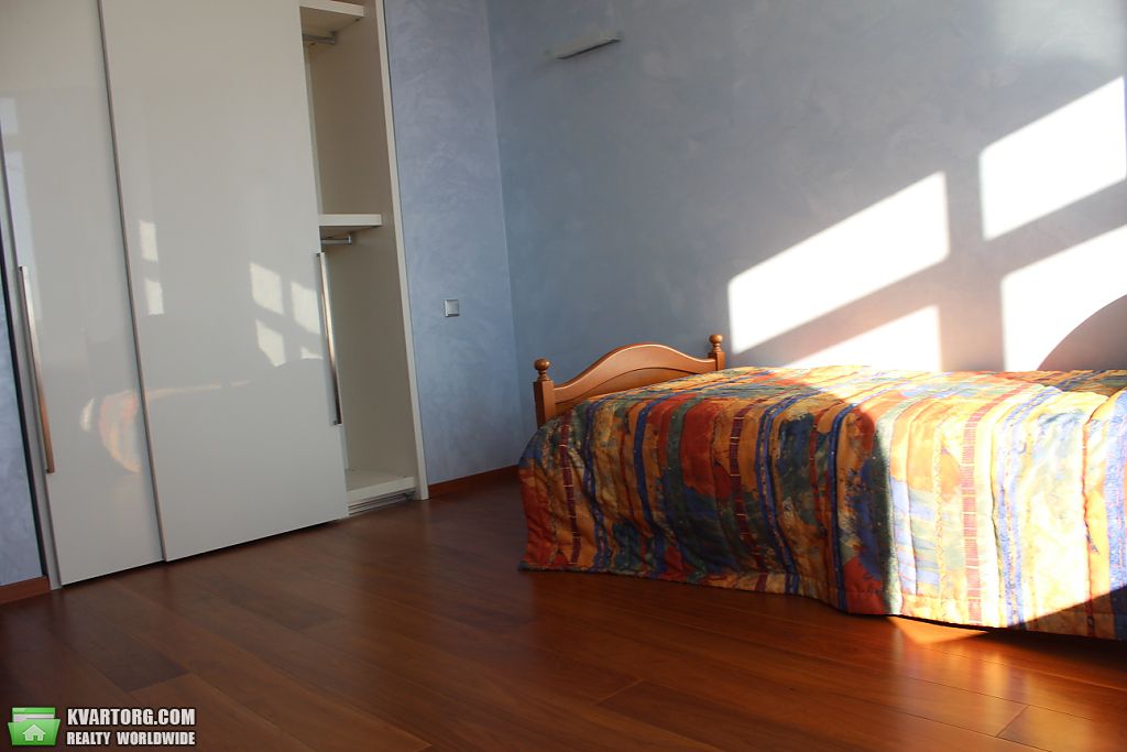 Rent out multi-room apartment. Киев, Воровского — photo 5