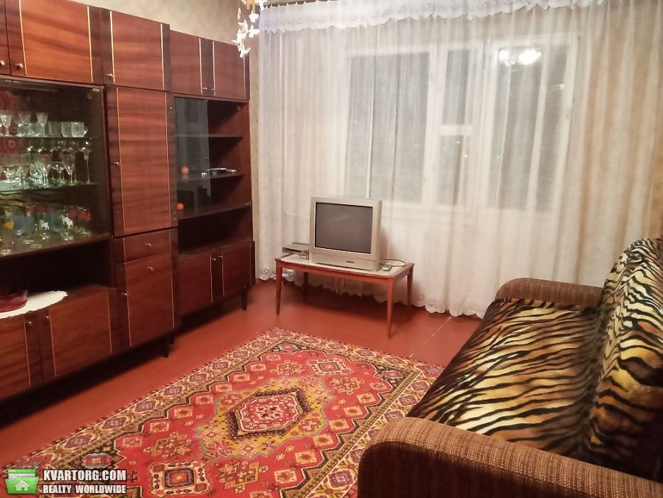 Sell 2-room apartment. Киев,  Радужная — photo 3