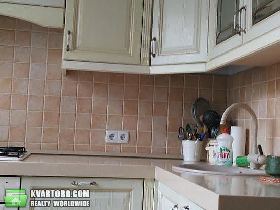 Sell 2-room apartment. Киев,  Щорса — photo 1
